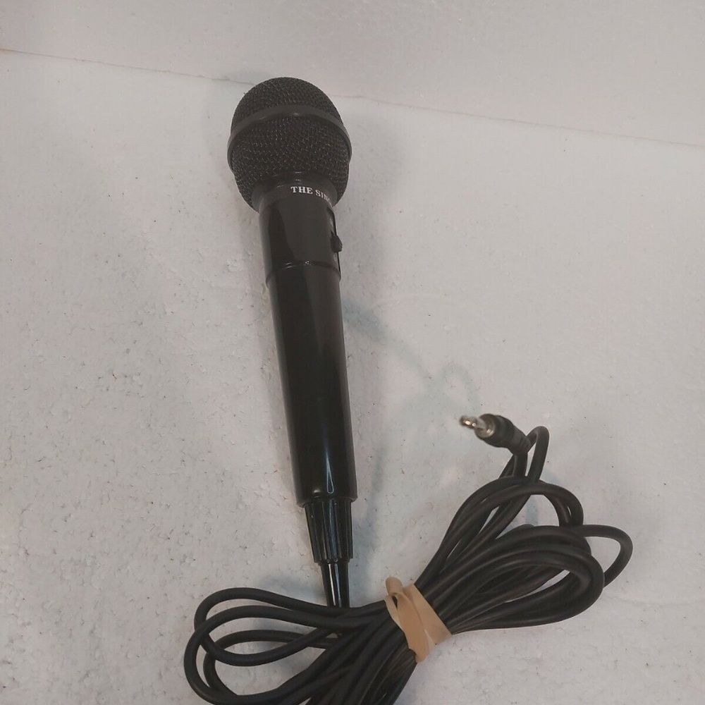 Singing Machine Wired Microphone for Karaoke, Unidirectional Dynamic Vocal